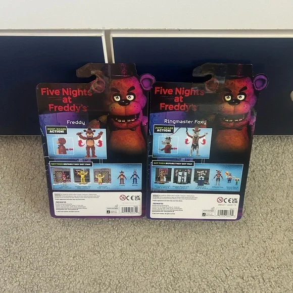 Five Nights at Freddy’s Ringmaster Foxy and Freddy Jazwares - Picture 7 of 9